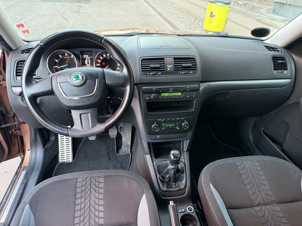 Skoda Yeti 1,4 TSi 122 Ambition Adventura 5d