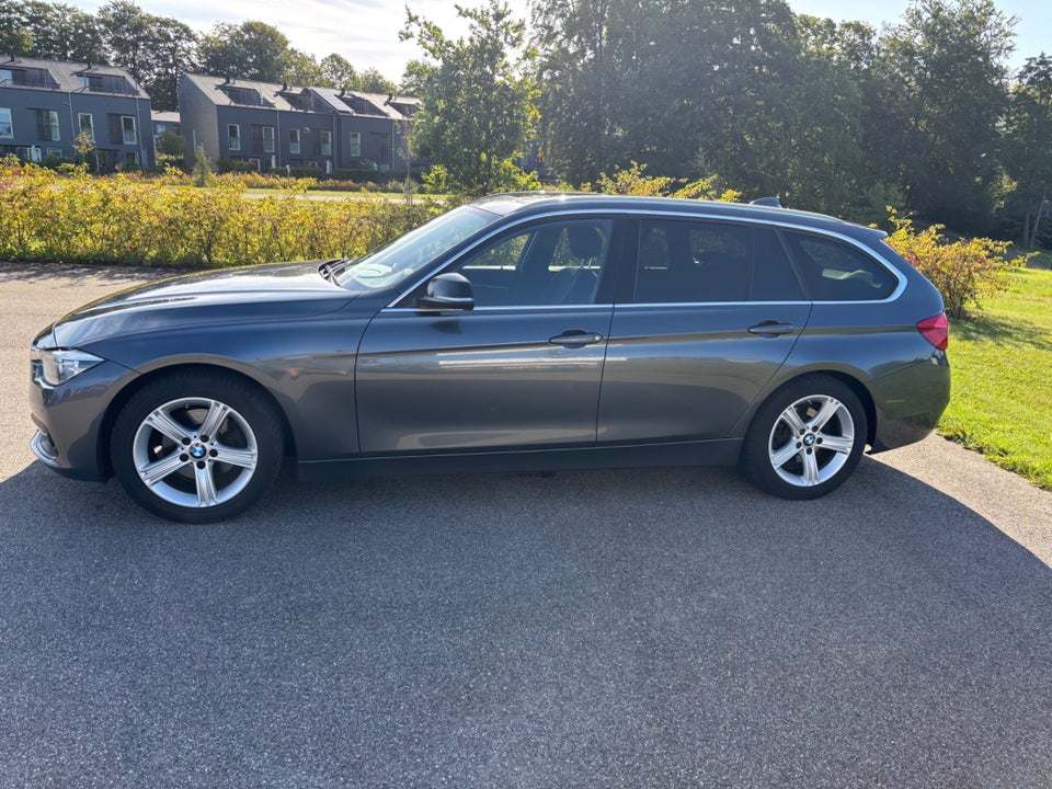 BMW 320d 2,0 Touring Sport Line aut. 5d