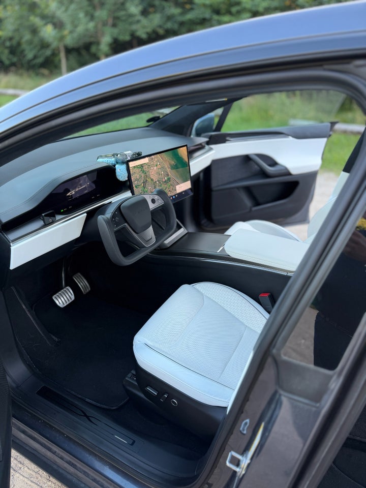 Tesla Model X Plaid AWD 5d