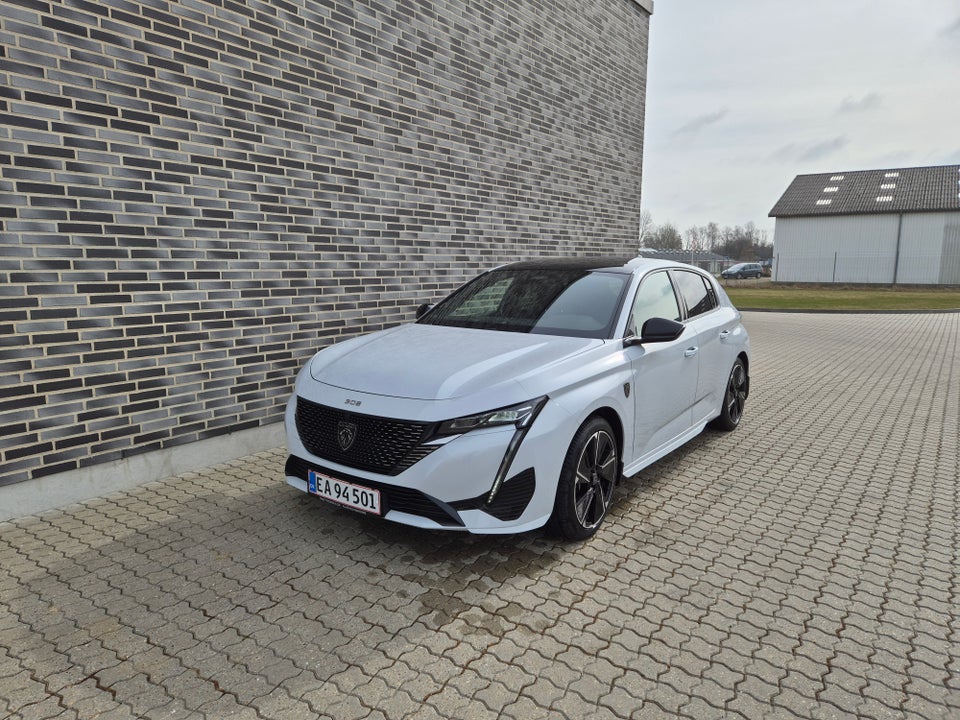 Peugeot e-308 54 GT 5d