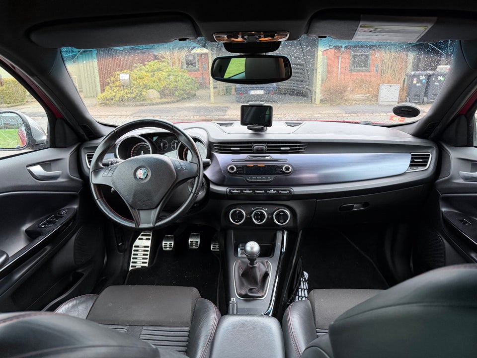 Alfa Romeo Giulietta 1,75 TBi Quadrifoglio Verde 5d