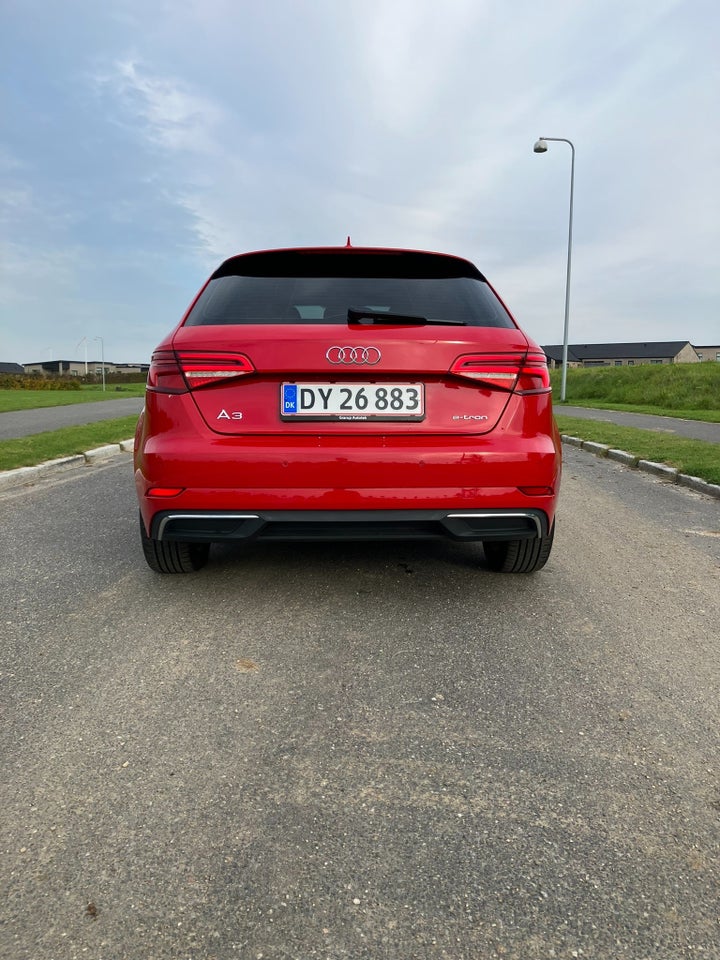 Audi A3 1,4 e-tron Sportback S-tr. 5d