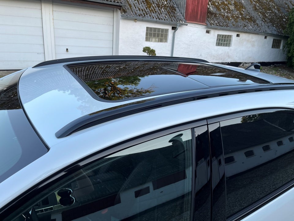 DS DS 7 1,6 E-Tense Rivoli EAT8 4x4 5d