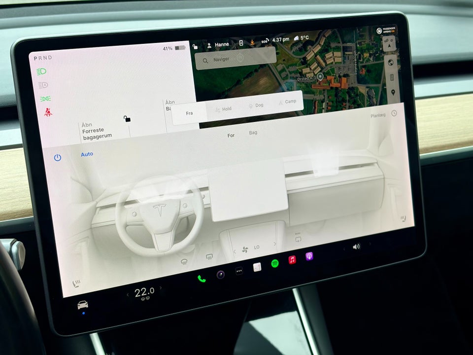 Tesla Model 3 Long Range AWD 4d