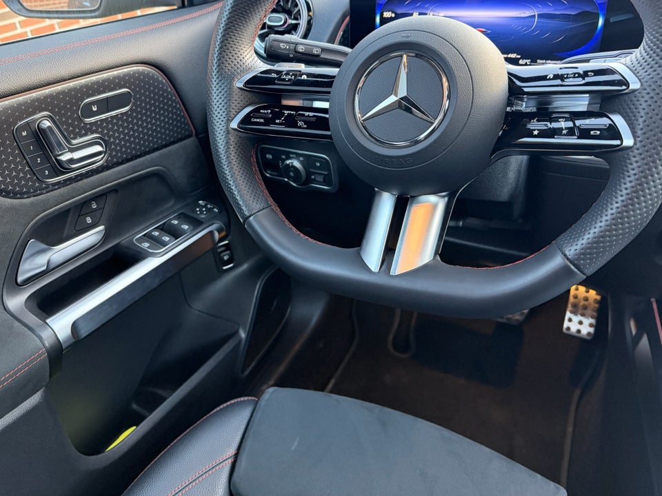 Mercedes EQB250+ AMG Premium 7prs 5d