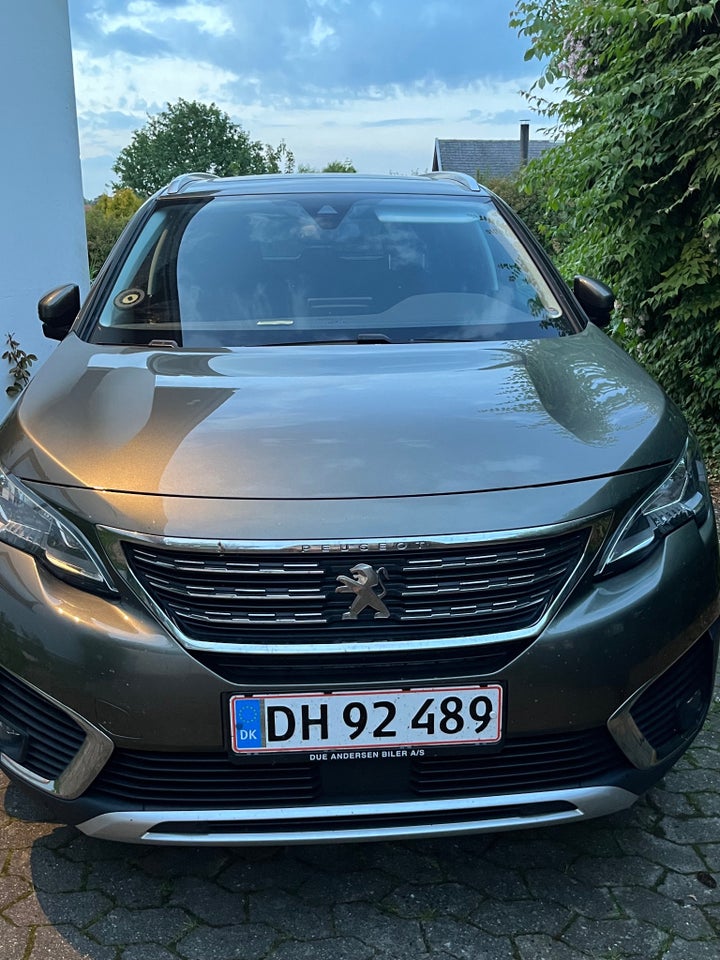 Peugeot 5008 1,2 PureTech 130 Access 7prs 5d