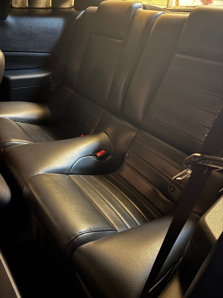 Ford Mustang 4,6 GT Coupé aut. 2d