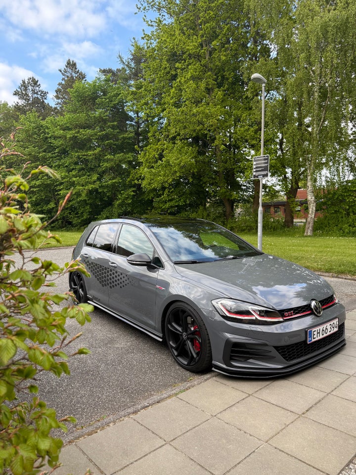 VW Golf VII 2,0 GTi TCR DSG 5d