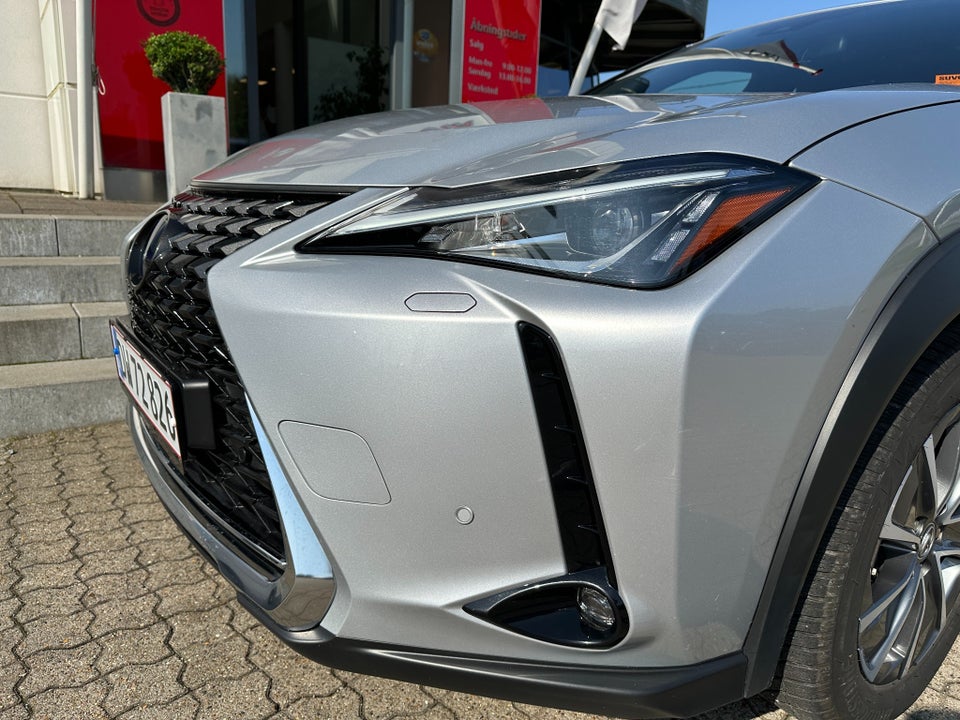 Lexus UX300e Premium 5d