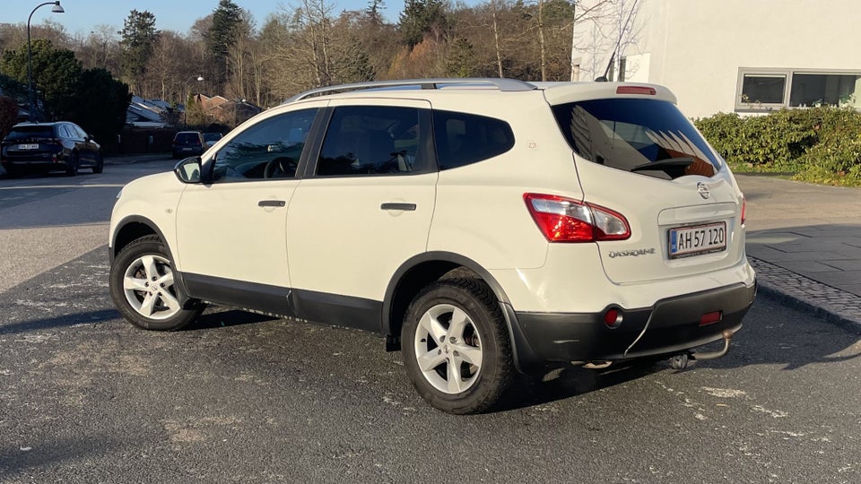 Nissan Qashqai+2 1,6 Visia 7prs 5d