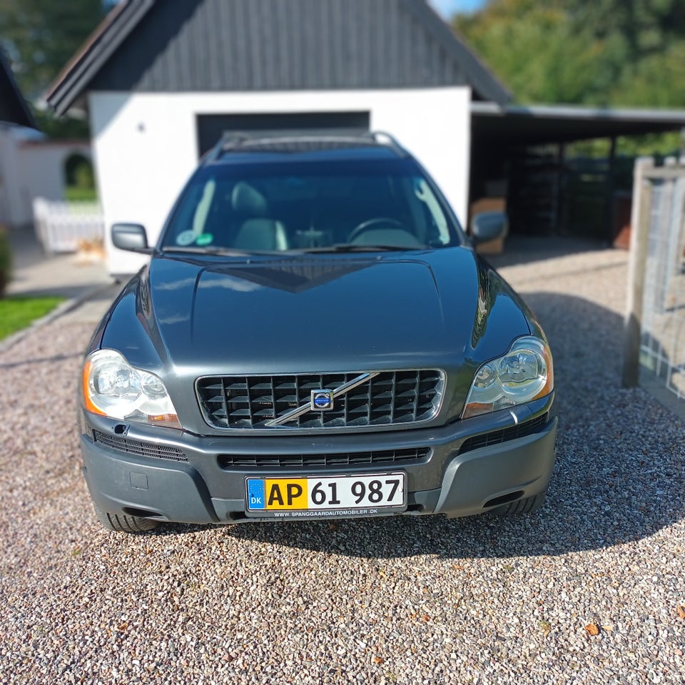 Volvo XC90 2,4 D5 185 Summum aut. AWD Van 5d