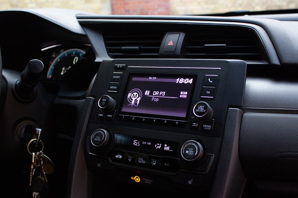 Honda Civic 1,0 VTEC Turbo Comfort 5d