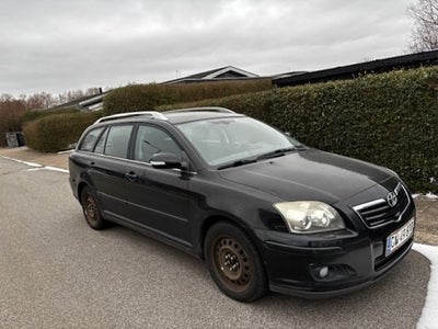 Toyota Avensis 1,8 VVT-i Sol stc. 5d