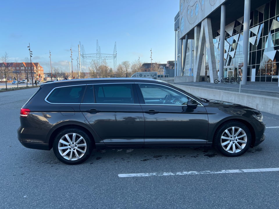 VW Passat 2,0 TDi 150 Comfortline+ Variant DSG 5d
