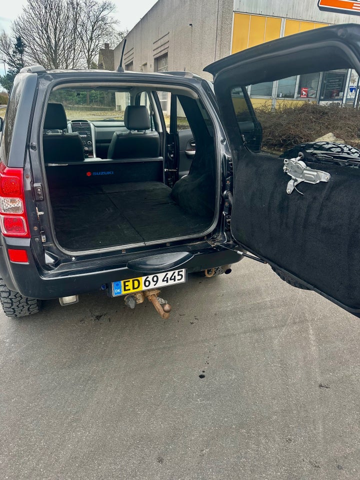 Suzuki Grand Vitara 1,9 DDiS GLX Van 5d