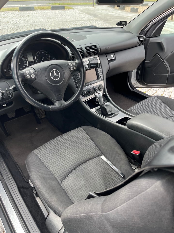 Mercedes C180 1,8 Kompressor Sportscoupé 3d