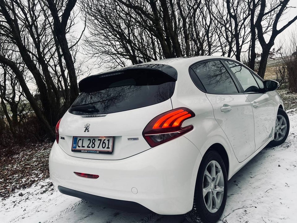 Peugeot 208 1,6 BlueHDi 100 Active+ 5d