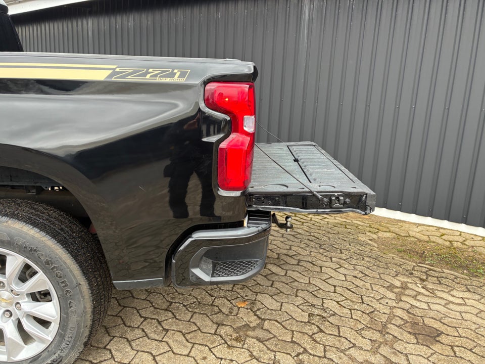 Chevrolet Silverado 1500 5,3 Crew Cab. High Country aut. 4WD 4d