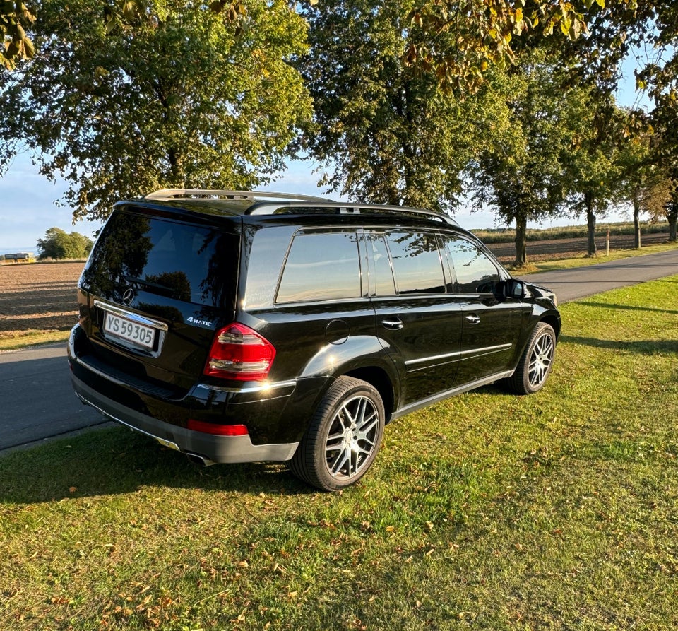 Mercedes GL450 4,7 aut. 4Matic 5d