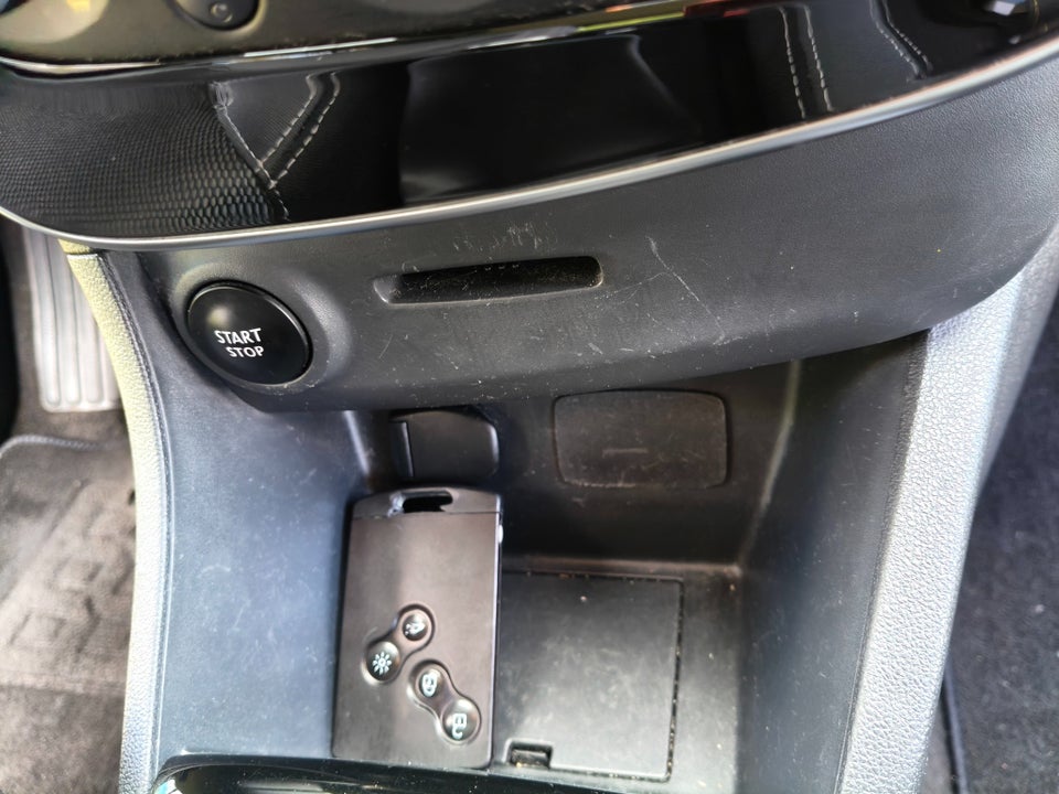 Renault Clio IV 0,9 TCe 90 Expression Sport Tourer 5d