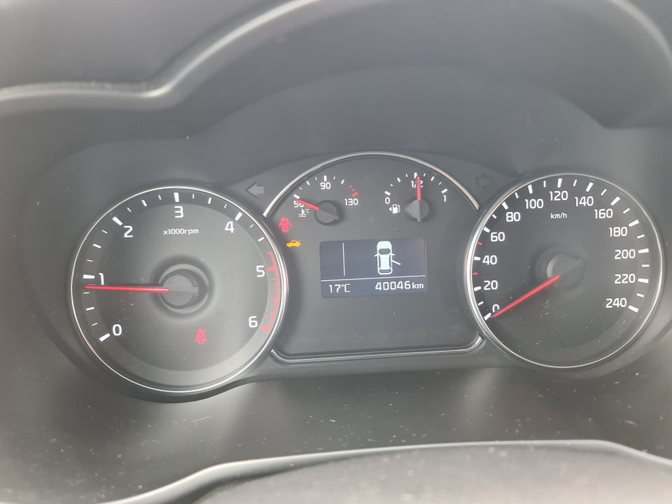 Kia Carens 1,7 CRDi 115 Style 7prs 5d
