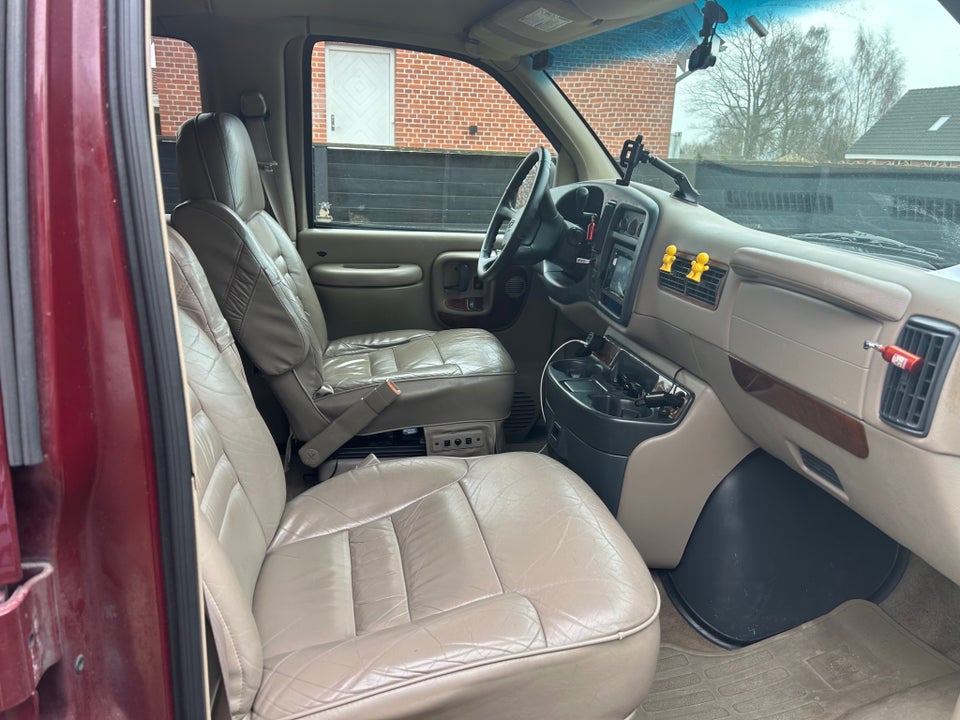 Chevrolet Express 5,7 Geneva aut. 5d