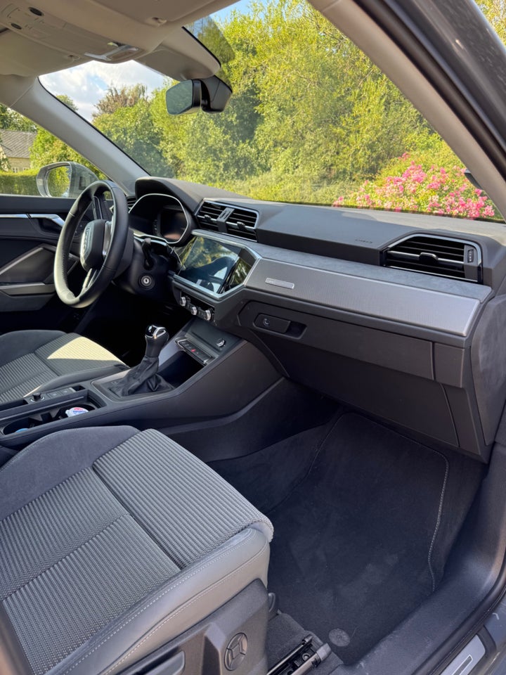 Audi Q3 45 TFSi e Attitude plus Sportback S-tr. 5d