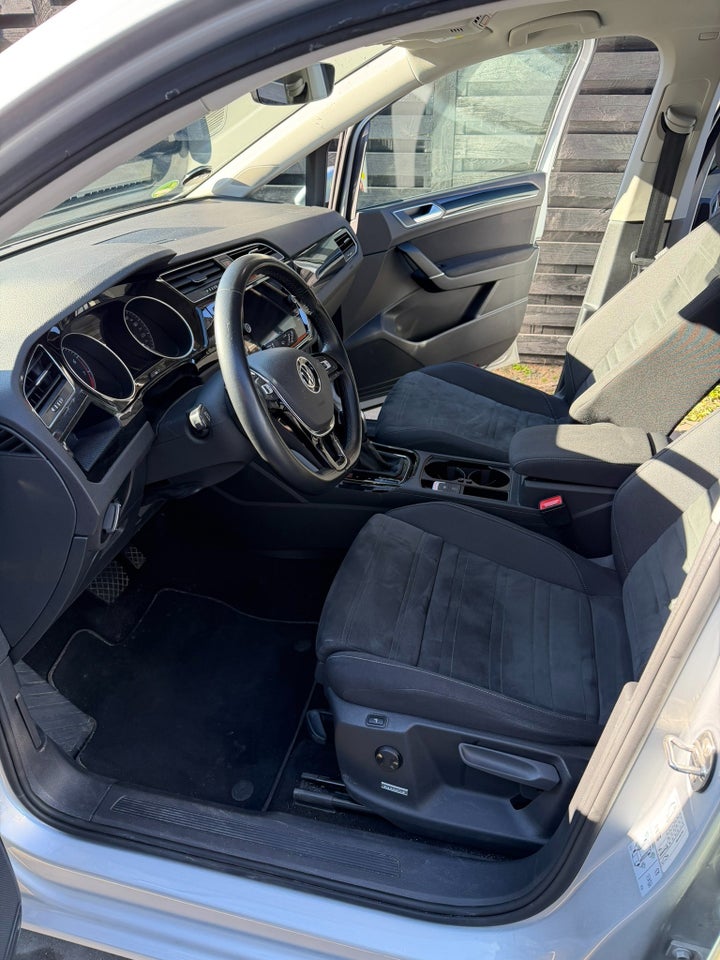 VW Touran 1,5 TSi 150 Highline DSG 7prs 5d