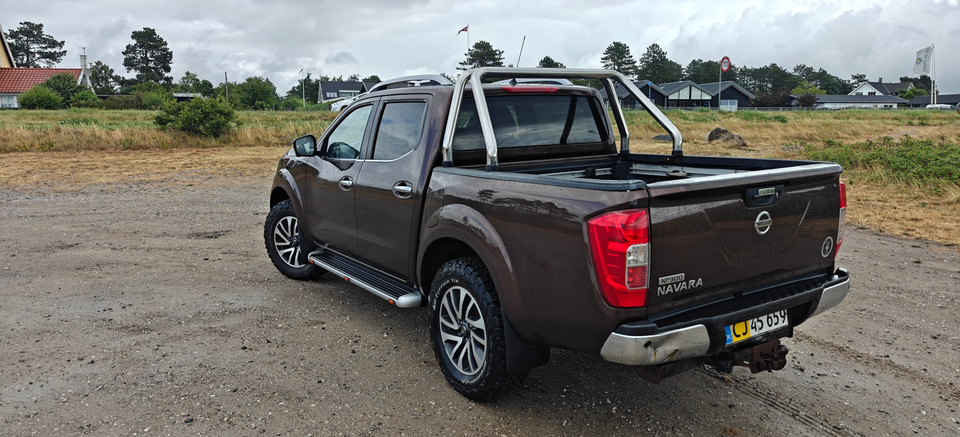 Nissan Navara 2,3 dCi 190 Db.Kab Tekna 4d