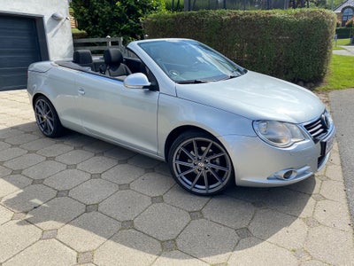 VW Eos 2,0 FSi 2d