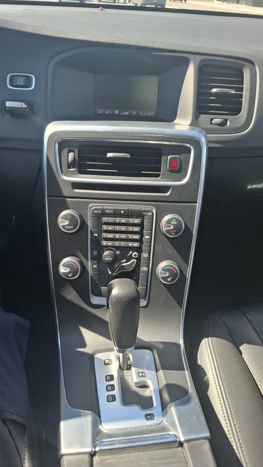 Volvo S60 2,0 D3 163 Summum aut. 4d