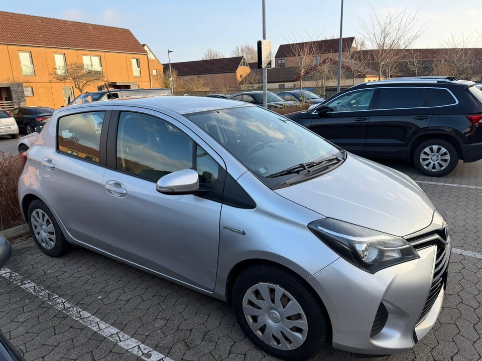 Toyota Yaris 1,5 Hybrid H2 e-CVT 5d