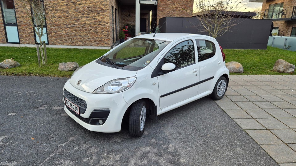Peugeot 107 1,0 Active 5d