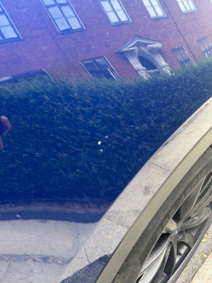 Tesla Model Y Long Range AWD 5d