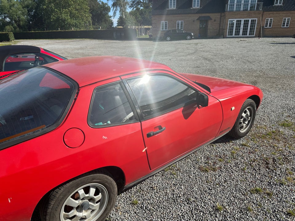 Porsche 924 2,0  3d