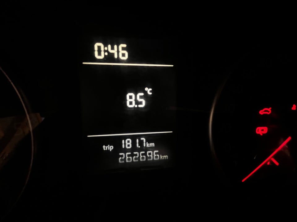 VW Caddy Maxi 1,6 TDi 102 BMT Van 4d