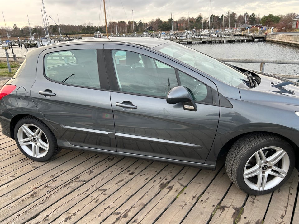 Peugeot 308 1,6 THP 156 Sportium 5d