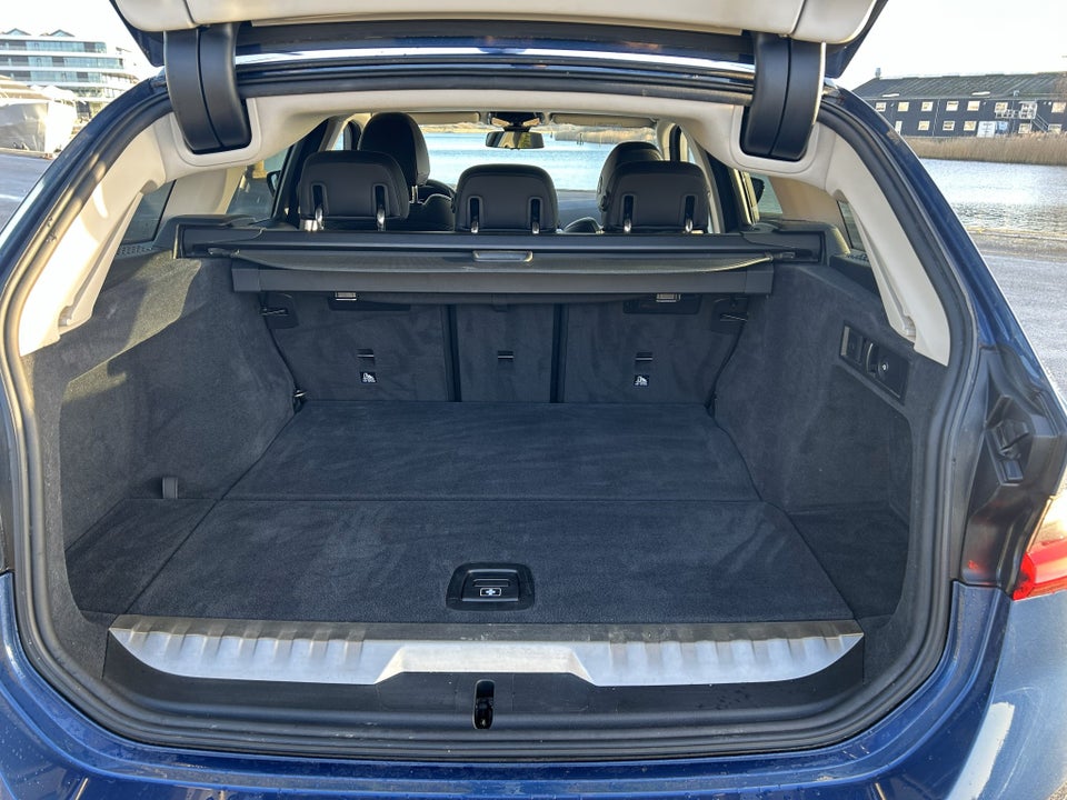 BMW 330e 2,0 Touring Sport Line aut. 5d