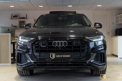 Audi Q8 50 TDi S-line quattro Tiptr. 5d