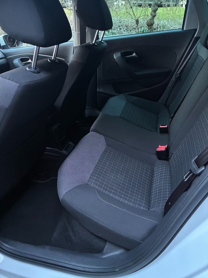 VW Polo 1,4 TDi 90 Comfortline BMT 5d