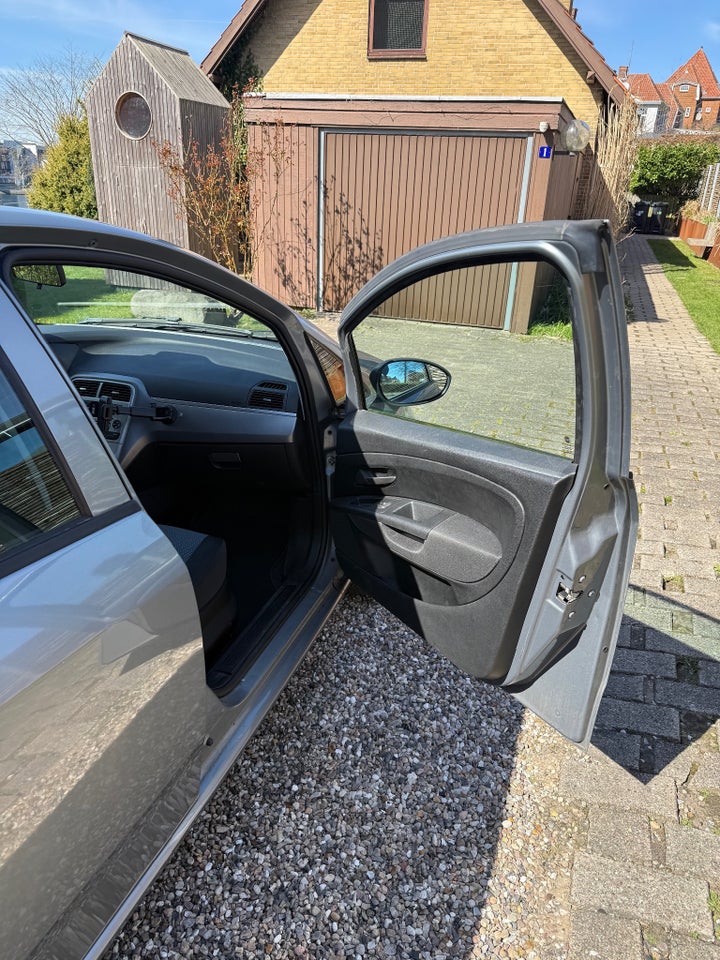 Fiat Punto 1,2 Fresh 5d