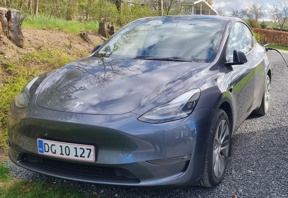 Tesla Model Y Long Range AWD 5d