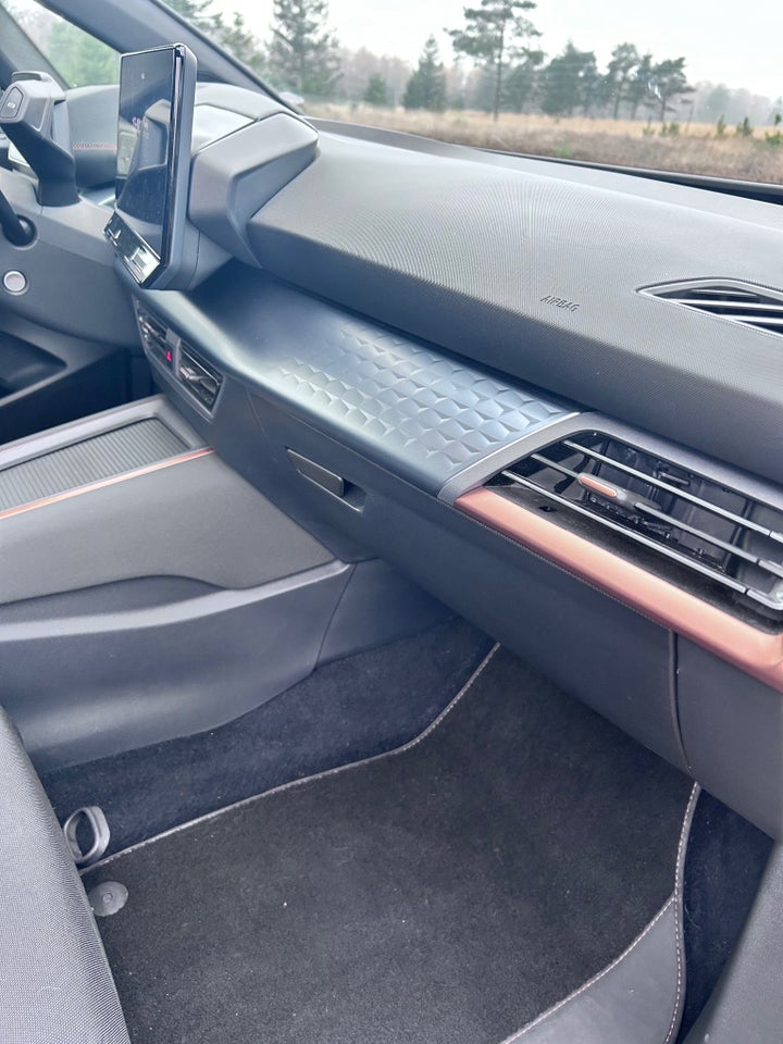 Cupra Born 58 High 5d