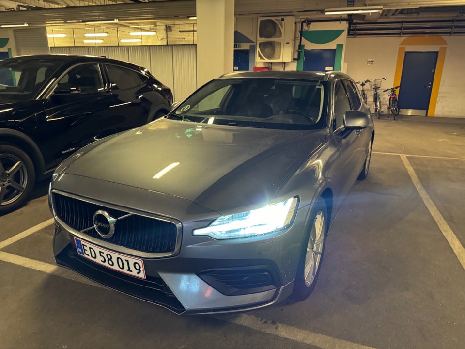 Volvo V60 2,0 D4 190 Momentum aut. 5d