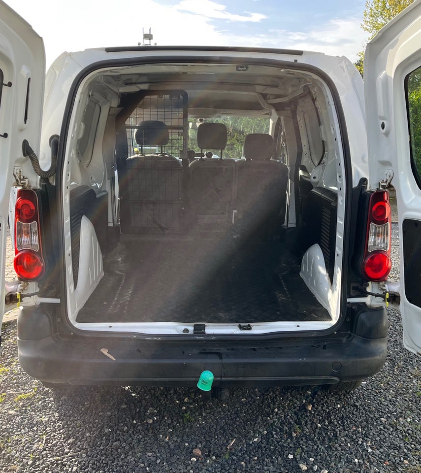 Peugeot Partner 1,6 e-HDi 90 L1 ESG Van 5d