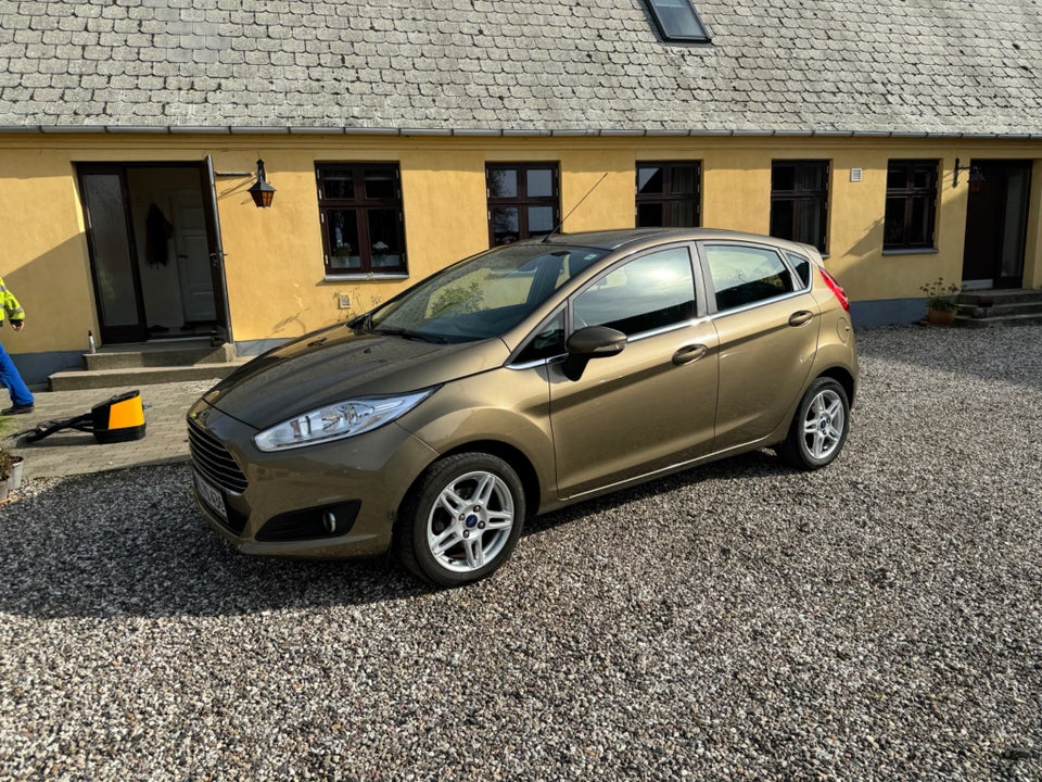 Ford Fiesta 1,0 SCTi 100 Titanium 5d