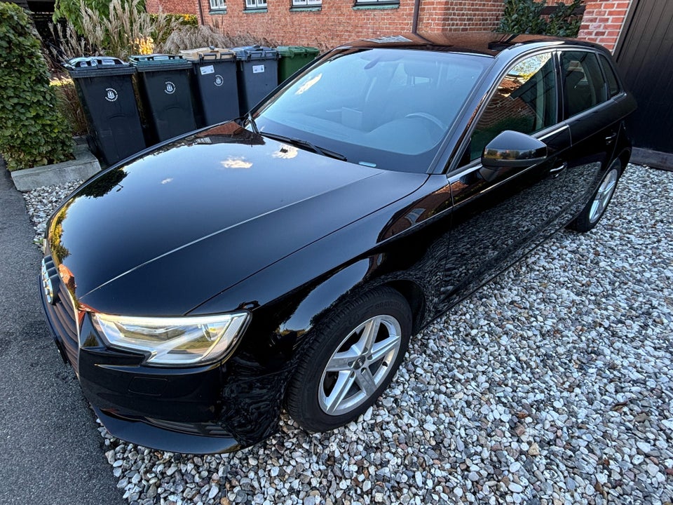 Audi A3 1,0 TFSi 116 Sportback 5d