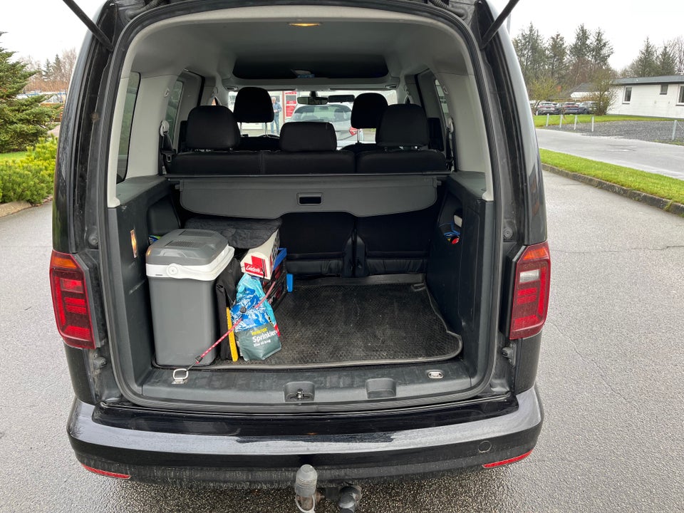 VW Caddy 2,0 TDi 102 Comfortline BMT 4d