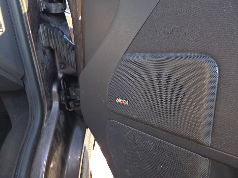 VW Multivan 2,0 TDi 180 Comfortline DSG kort 4d