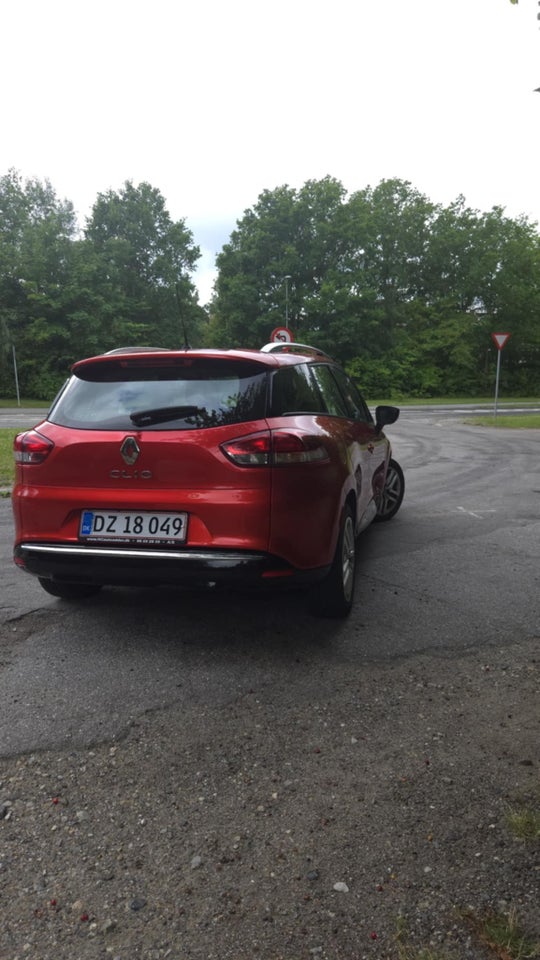 Renault Clio IV 0,9 TCe 90 Limited Sport Tourer 5d